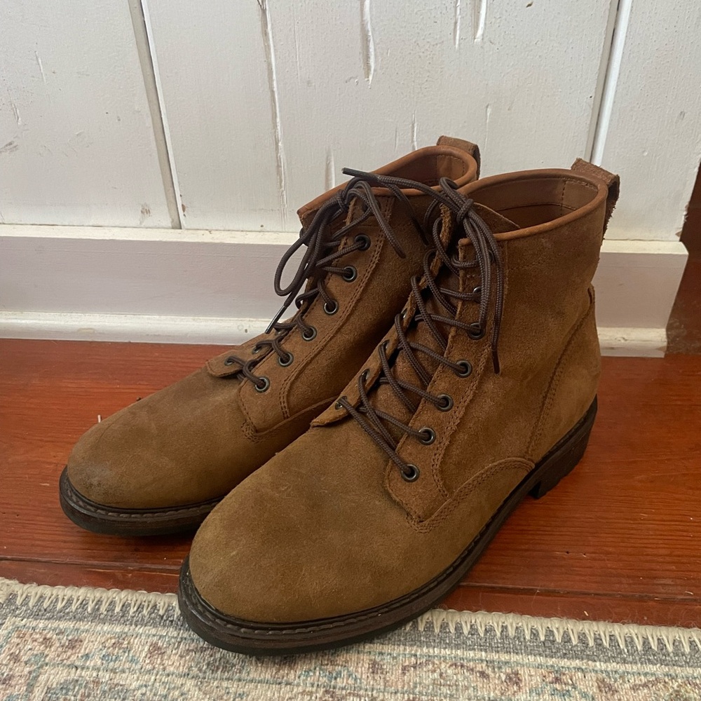 Mens Filson Suede Boots Size 10 (Need insole)